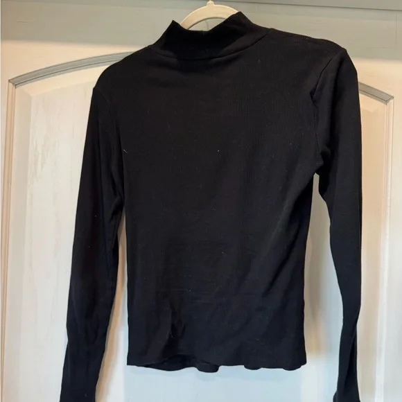 Black Women's Turtle Neck Top - Picture 4 of 4